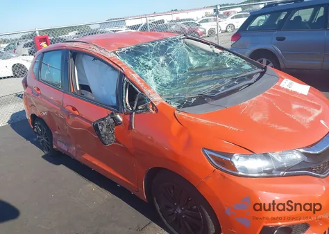 2018 Honda Fit Sport z USA, uszkodzony, nr VIN 3HGGK5H68JM706843